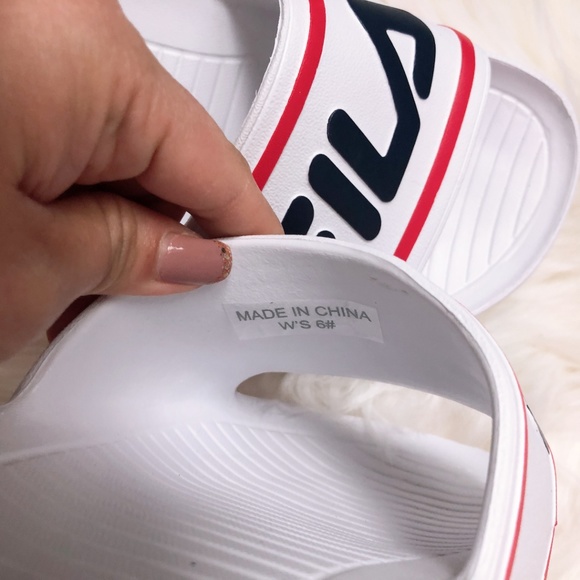 !Last one! Sz 9 FILA® Sleek Women's Slide Sandals - Picture 4 of 6